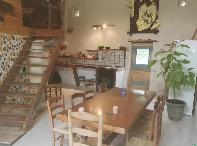 Quarto em Acomodações Particulares Au Bout Du Chemin